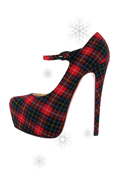 Christian Louboutin｜クリスチャン ルブタン<br /><br />タータンチェックがヴィヴィッドな印象のストラップシューズ。ルブタンらしいプラットフォーム×ピンヒールに、おなじみのレッドソールでインパクトのある足もとに。<br /><br />「LADY DAF」シューズ<br />[H16cm]<br />11万250円<br /><br />クリスチャンルブタン ジャパン<br />Tel. 03-5210-3781
