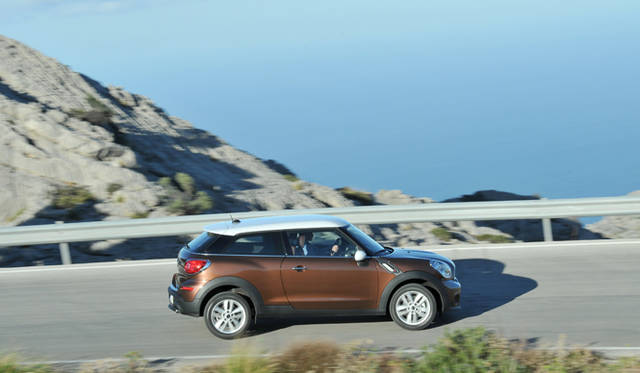 <strong>MINI Paceman｜ミニ ペースマン</strong>