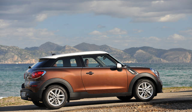 <strong>MINI Paceman｜ミニ ペースマン</strong>
