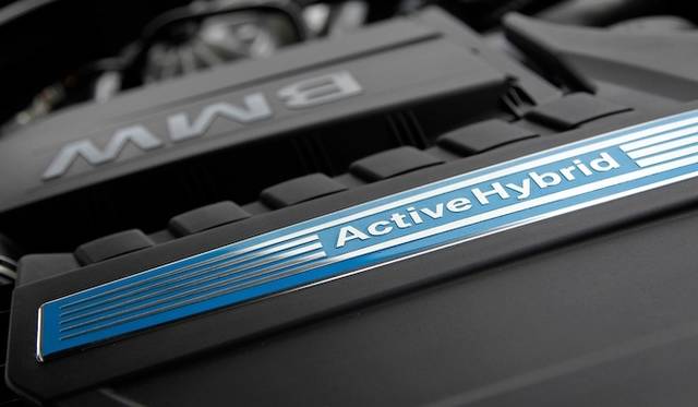 <strong>BMW ActiveHybrid 5｜ビー・エム・ダブリュー アクティブハイブリッド 5</strong>