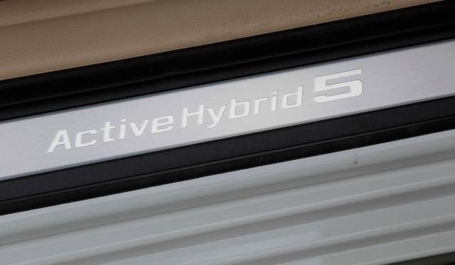 <strong>BMW ActiveHybrid 5｜ビー・エム・ダブリュー アクティブハイブリッド 5</strong>