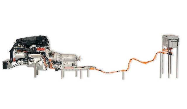 <strong>BMW ActiveHybrid 5｜ビー・エム・ダブリュー アクティブハイブリッド 5</strong><br />アクティブハイブリッド 5のハイブリッドシステム 非常にコンパクトである