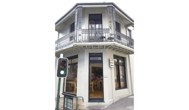 <strong>bills</strong>　1993年、オーストラリア・シドニー郊外にオープンした第1号店「bills」 Darlinghurst