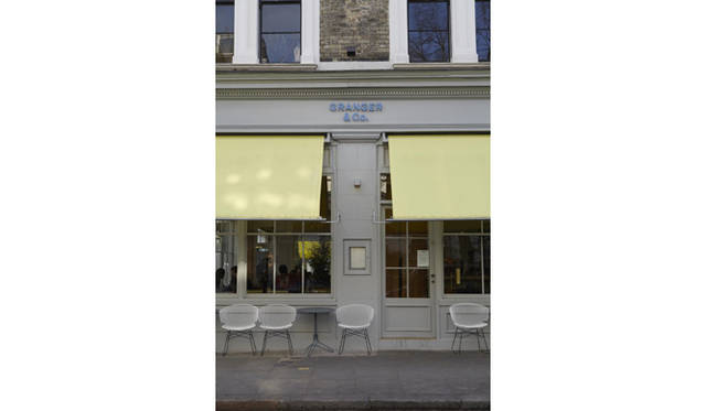 <strong>bills</strong>　