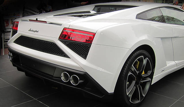 <strong>Lamborghini Gallardo LP 560-4｜ランボルギーニ ガヤルド LP 560-4</strong>