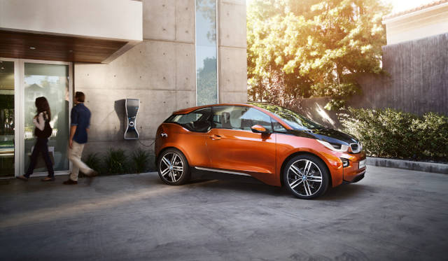 <strong>BMW i3 Concept Coupe｜ビー・エム・ダブリュー i3 コンセプト クーペ</strong>