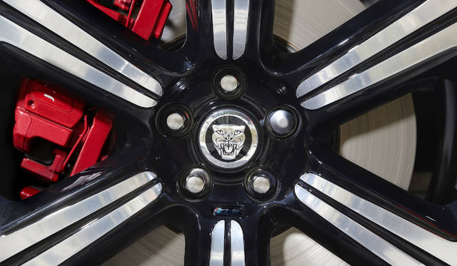 <strong>Jaguar XFR-S｜ジャガー XFR-S</strong>