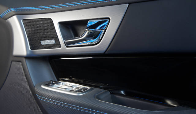 <strong>Jaguar XFR-S｜ジャガー XFR-S</strong>