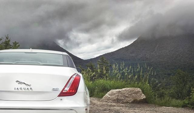 <strong>Jaguar XJ｜ジャガー XJ</strong>