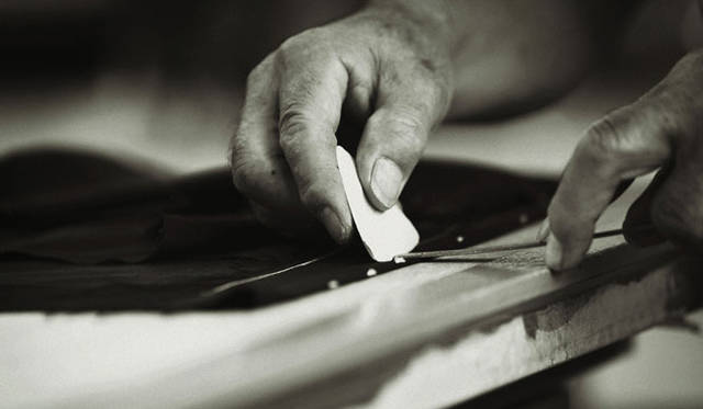 <strong>DOT・TAILOR｜ドットテーラー</strong>　世界でも屈指の技術力を誇る日本の職人の再生・技術継承への想いも強い