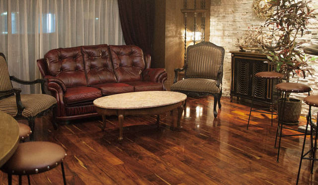 <strong>DOT・TAILOR｜ドットテーラー</strong>　プライベートラウンジとして、選ばれた顧客のパーティなども開催