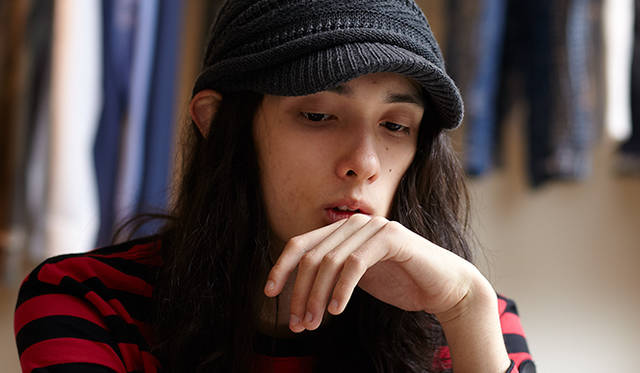 <strong>DIESEL｜ディーゼル</strong> あまりプレゼントに馴染みがないと言いつつも、いろいろ考えながらディーゼルのギフトをセレクトしてくれた