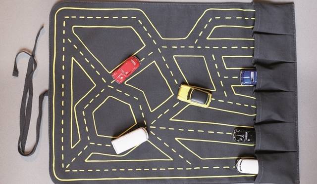 <strong>Bonpoint│ボンポワン</strong>　ミニカー セット 1万2600円