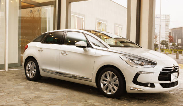 <strong>Citroen DS5 Chic｜シトロエン DS5 シック</strong>