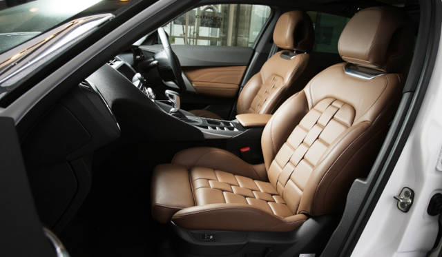 <strong>Citroen DS5 Chic｜シトロエン DS5 シック</strong>