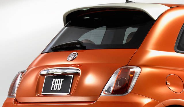 <strong>Fiat 500e｜フィアット 500e</strong>