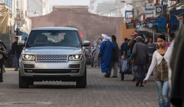 <strong>Land Rover Range Rover｜ランドローバー レンジローバー</strong>