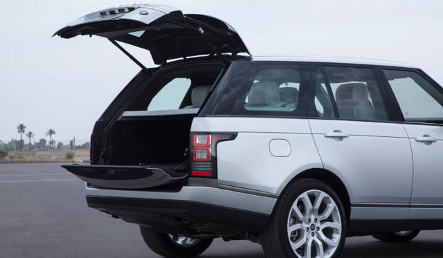 <strong>Land Rover Range Rover｜ランドローバー レンジローバー</strong>