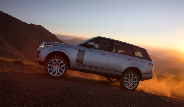 <strong>Land Rover Range Rover｜ランドローバー レンジローバー</strong>