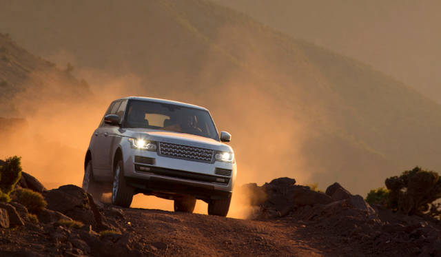 <strong>Land Rover Range Rover｜ランドローバー レンジローバー</strong>