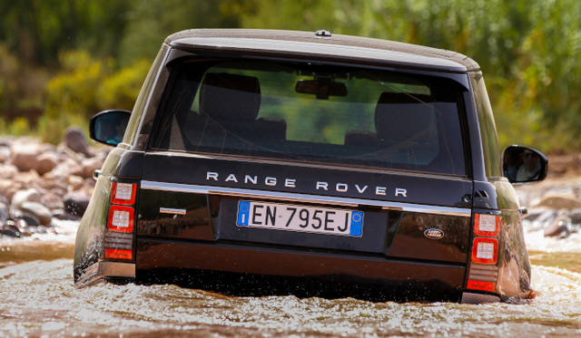 <strong>Land Rover Range Rover｜ランドローバー レンジローバー</strong>