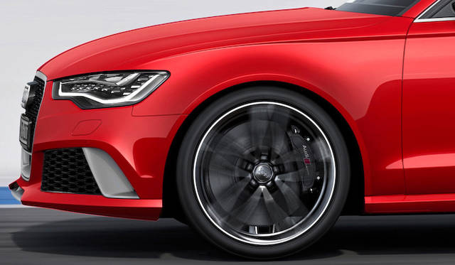 <strong>Audi RS6 Avant｜アウディ RS6 アバント</strong>