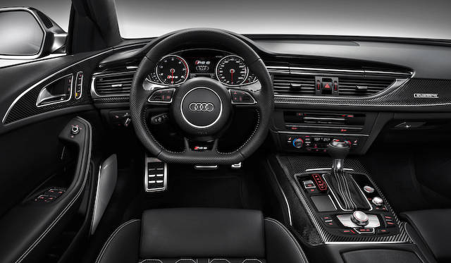 <strong>Audi RS6 Avant｜アウディ RS6 アバント</strong>