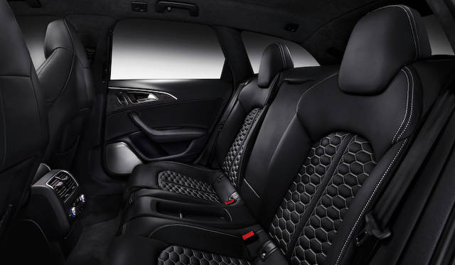 <strong>Audi RS6 Avant｜アウディ RS6 アバント</strong>