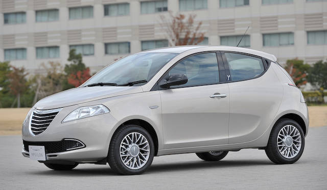 <strong>Chrysler Ypsilon｜クライスラー イプシロン</strong>