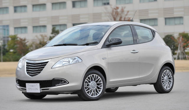 <strong>Chrysler Ypsilon｜クライスラー イプシロン</strong>