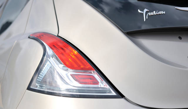 <strong>Chrysler Ypsilon｜クライスラー イプシロン</strong>