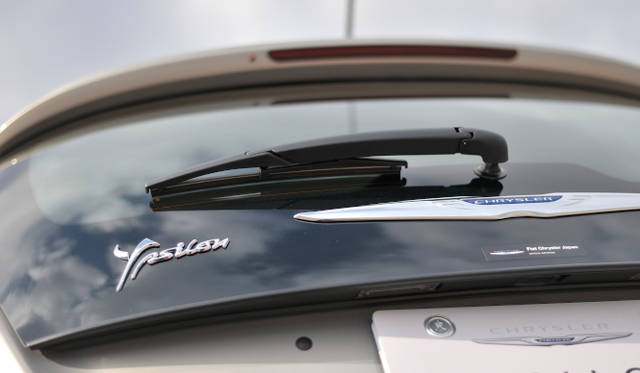 <strong>Chrysler Ypsilon｜クライスラー イプシロン</strong>