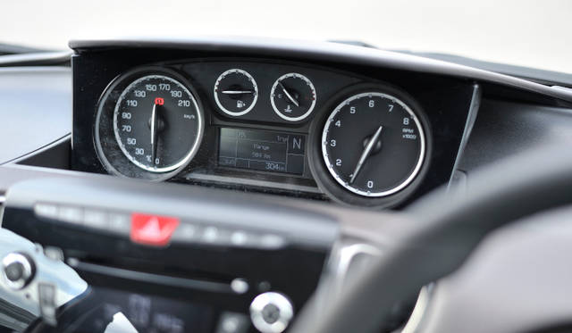 <strong>Chrysler Ypsilon｜クライスラー イプシロン</strong>