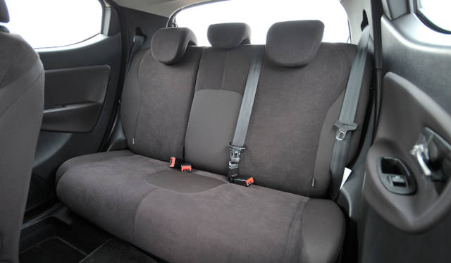 <strong>Chrysler Ypsilon｜クライスラー イプシロン</strong>