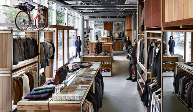 <strong>TAKEO KIKUCHI｜タケオキクチ</strong>　「タケオキクチ 渋谷明治通り本店」1階 カジュアルウェア