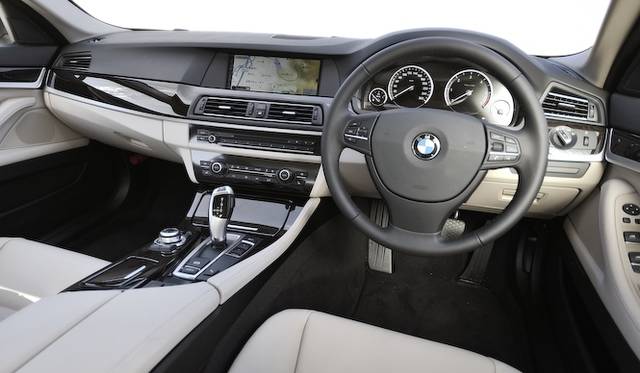 <strong>BMW 523d BluePerformance｜ビー･エム･ダブリュー 523d ブルーパフォーマンス</strong>