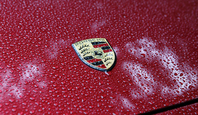 <strong>あなたのクルマ 見せてください｜第5回　安東弘樹×ポルシェ 911 カレラ 4S</strong>