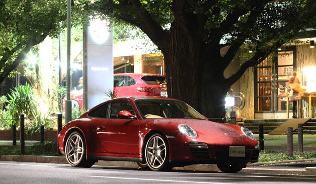 <strong>あなたのクルマ 見せてください｜第5回　安東弘樹×ポルシェ 911 カレラ 4S</strong>