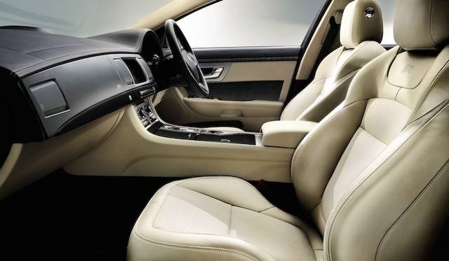 <strong>Jaguar XFR ｜ジャガー XFR</strong>