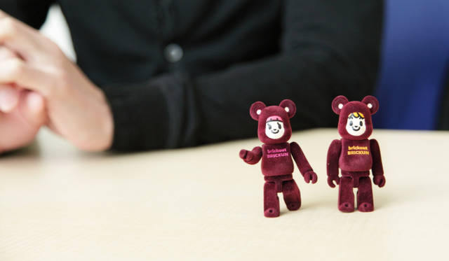 <strong>BE@RBRICK｜ベアブリック</strong>　起毛素材で覆われた優しいデザイン