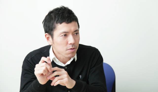 <strong>BE@RBRICK｜ベアブリック</strong>　キャラクターアーティストのタロアウト氏