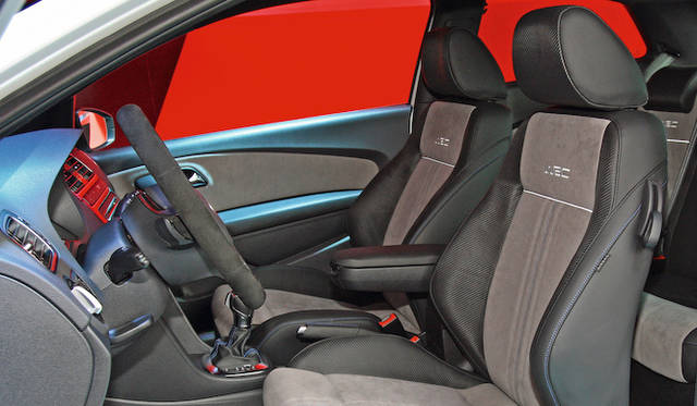 <strong>Volkswagen Polo R WRC Street｜フォルクスワーゲン ポロ R WRC ストリート</strong>