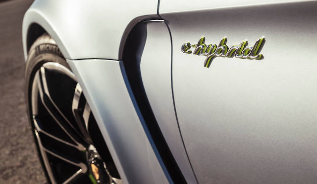 <strong>Porsche Panamera Sport Tourismo｜ポルシェ パナメーラ スポーツツーリズモ</strong>