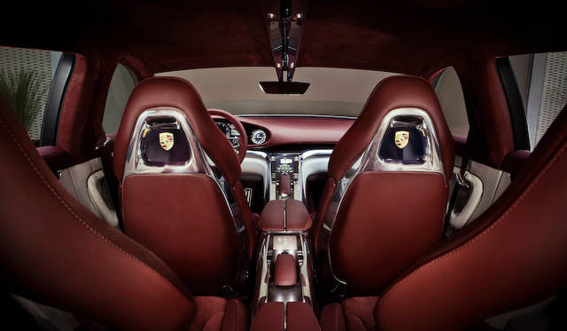 <strong>Porsche Panamera Sport Tourismo｜ポルシェ パナメーラ スポーツツーリズモ</strong>