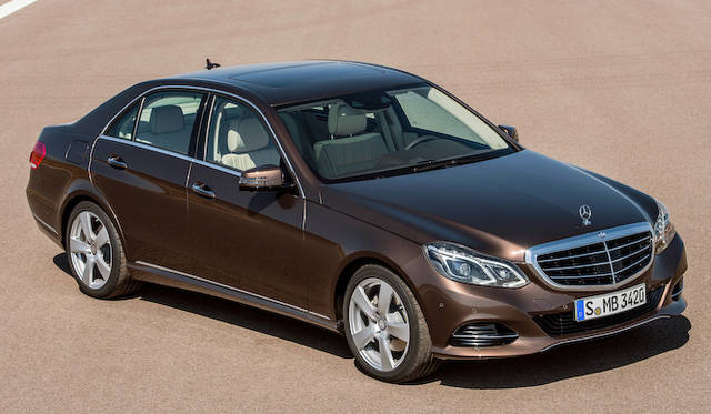 <strong>Mercedes-Benz E300 BlueTEC HYBRID｜メルセデス・ベンツ E300 ブルーテックハイブリッド</strong>