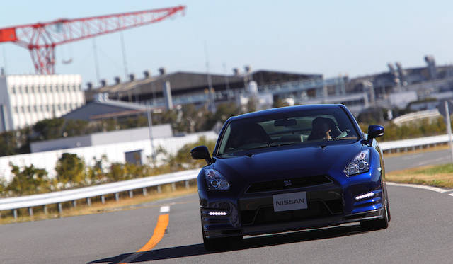 <strong>Nissan GT-R｜日産 GT-R</strong>