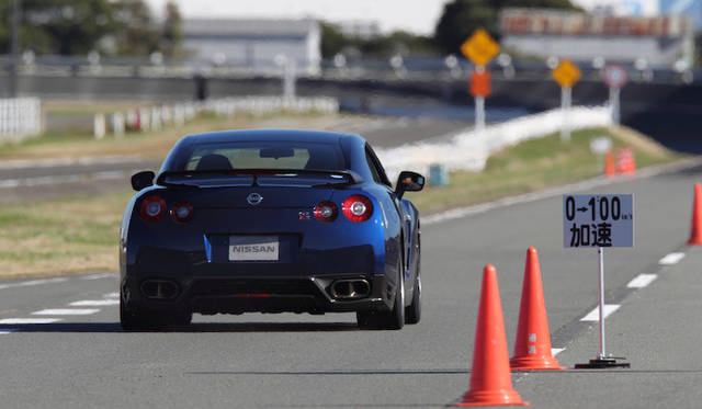<strong>Nissan GT-R｜日産 GT-R</strong>