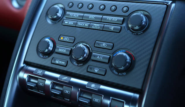 <strong>Nissan GT-R｜日産 GT-R</strong>