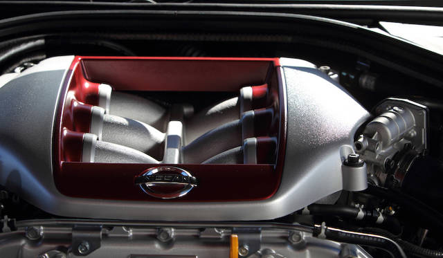 <strong>Nissan GT-R｜日産 GT-R</strong>