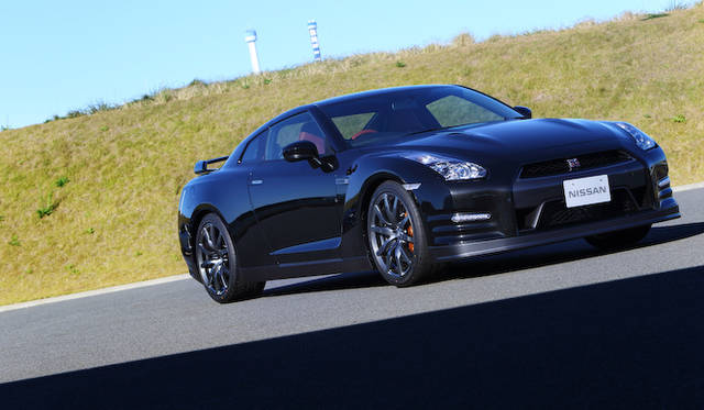 <strong>Nissan GT-R｜日産 GT-R</strong>